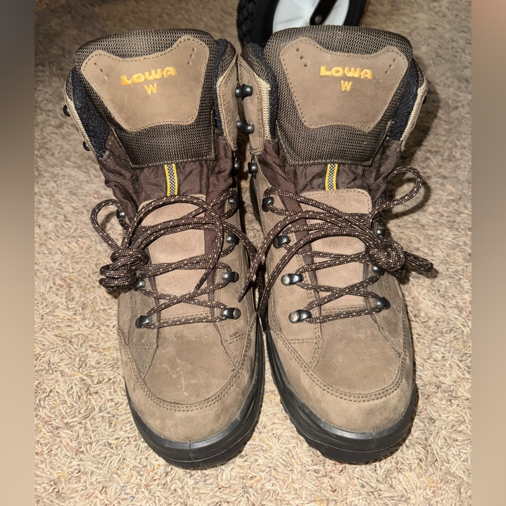 LOWA Renegade GTX Mid Wide Men's Hiking Boots - Size 12